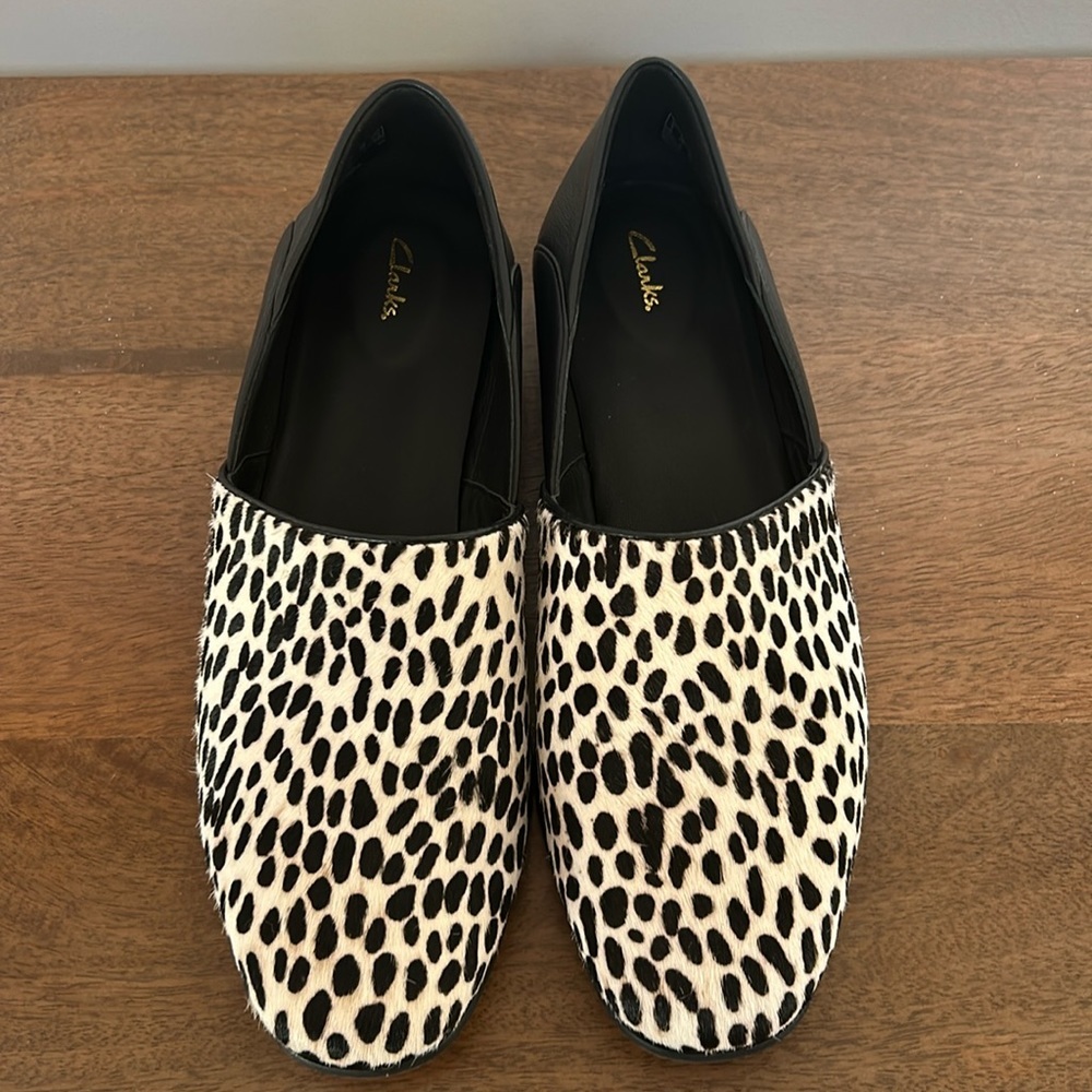 Clarks Women's Black & White Leopard Print Slip-On Loafers